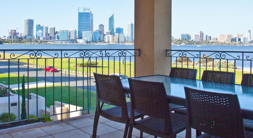 The Peninsula Riverside Serviced Apartments Perth Bilik gambar