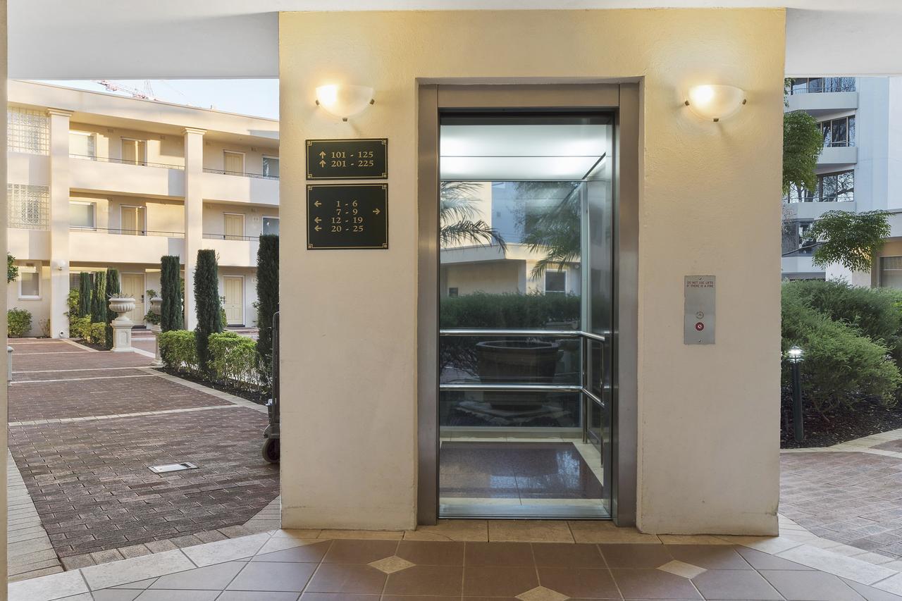The Peninsula Riverside Serviced Apartments Perth Luaran gambar